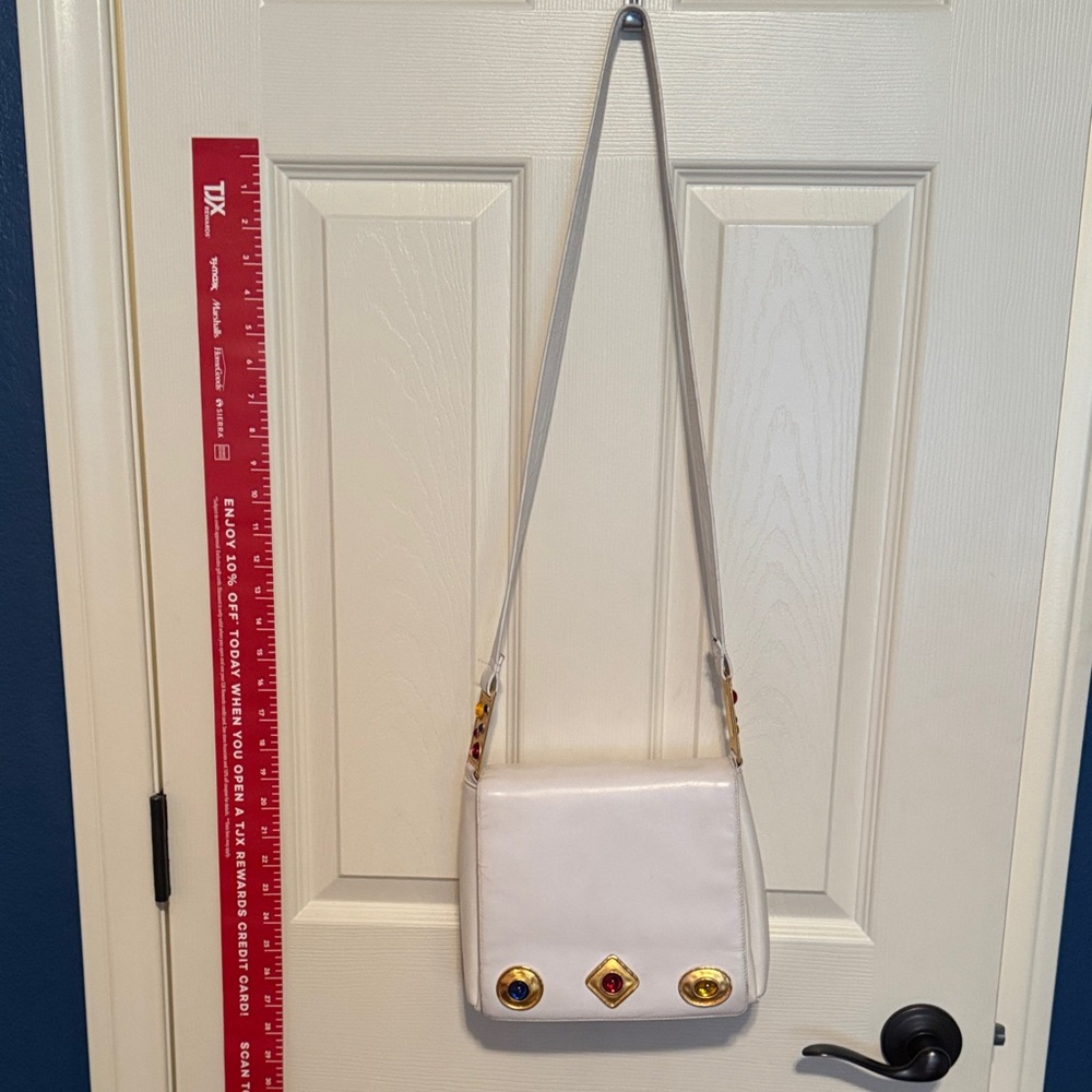 Elegant White Shoulder Bag with Gold Accents